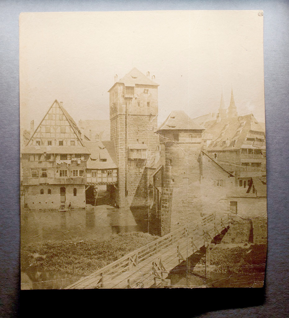 ENSBA - Après traitement - Photographie déchirée - Lumière rasante